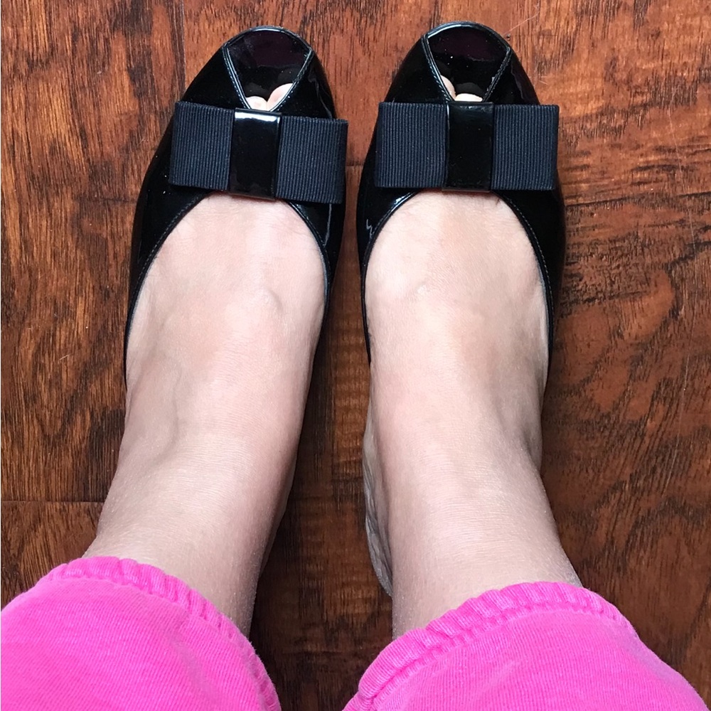 Stuart Weitzman women’s “candy’’slide in black Size 6
